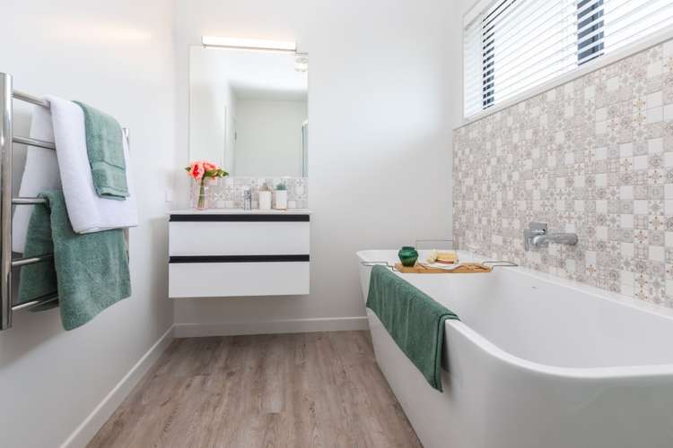 22 Kingsbridge Drive Burwood_13