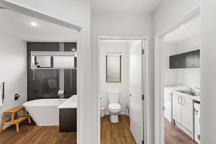 33 Broadhaven Avenue Parklands_13