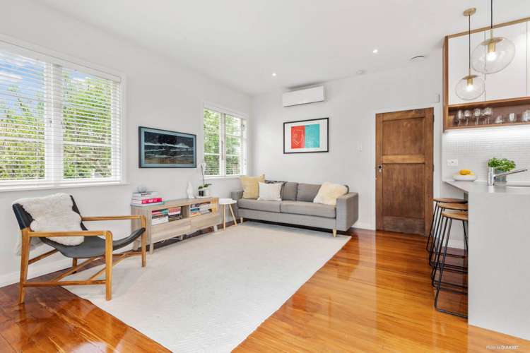 31 Yeovil Road Te Atatu Peninsula_5