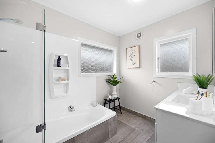 172 Nixon Street Hamilton East_10