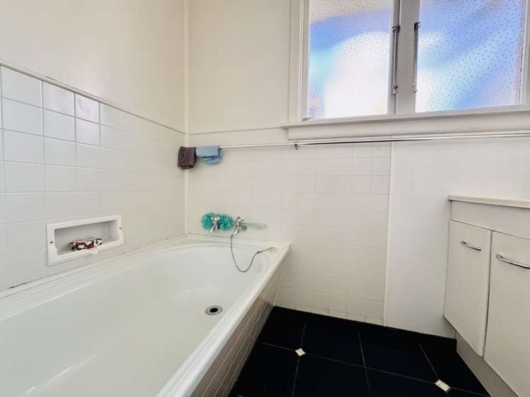 18 Argyle Street Weston_9