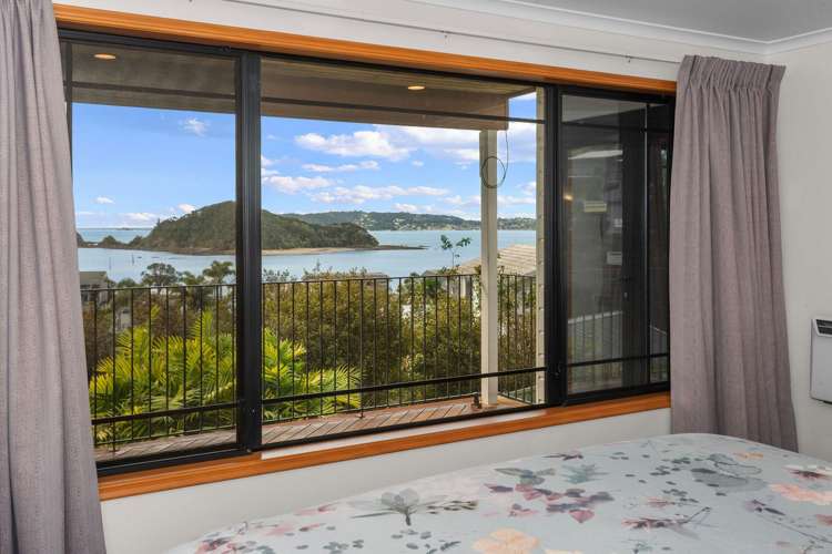 10-12 Bayview Rd Paihia_19