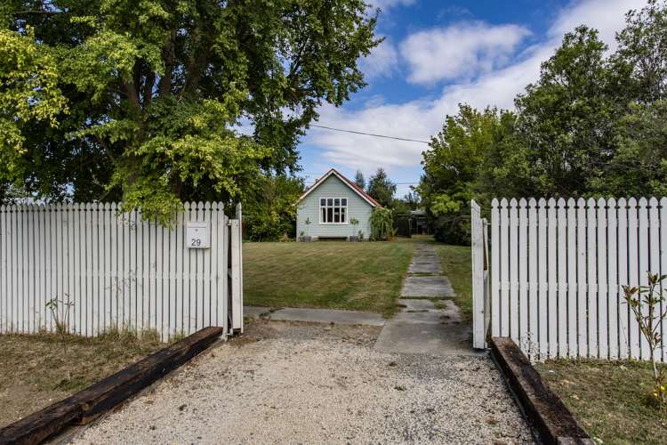 29 Pembertons Road Sefton_11