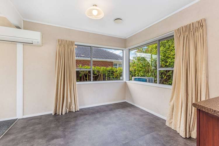 486 West Coast Road Glen Eden_13