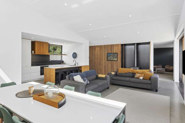 7 Fern Burn Close Wanaka_2