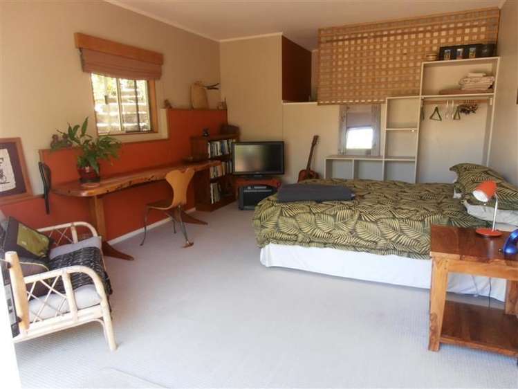 38 Athol Street Glenduan_18