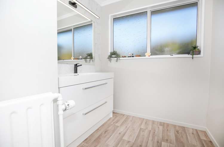 9 Kowhai Lane Halfmoon Bay_7