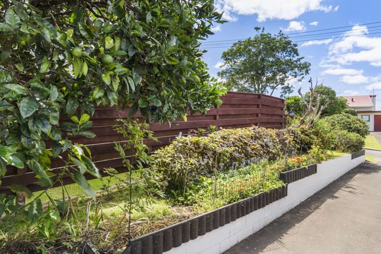 20a Jefferson Place Brookfield_15