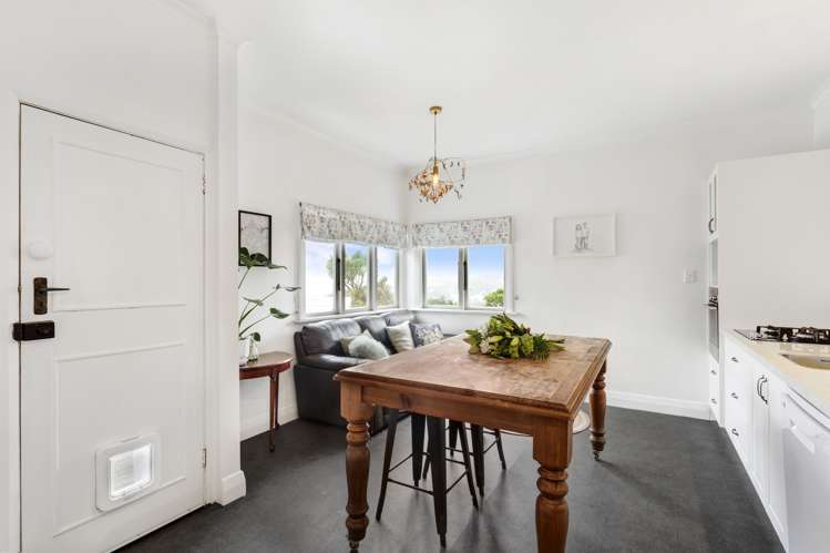 19 Nottingham Crescent Calton Hill_16