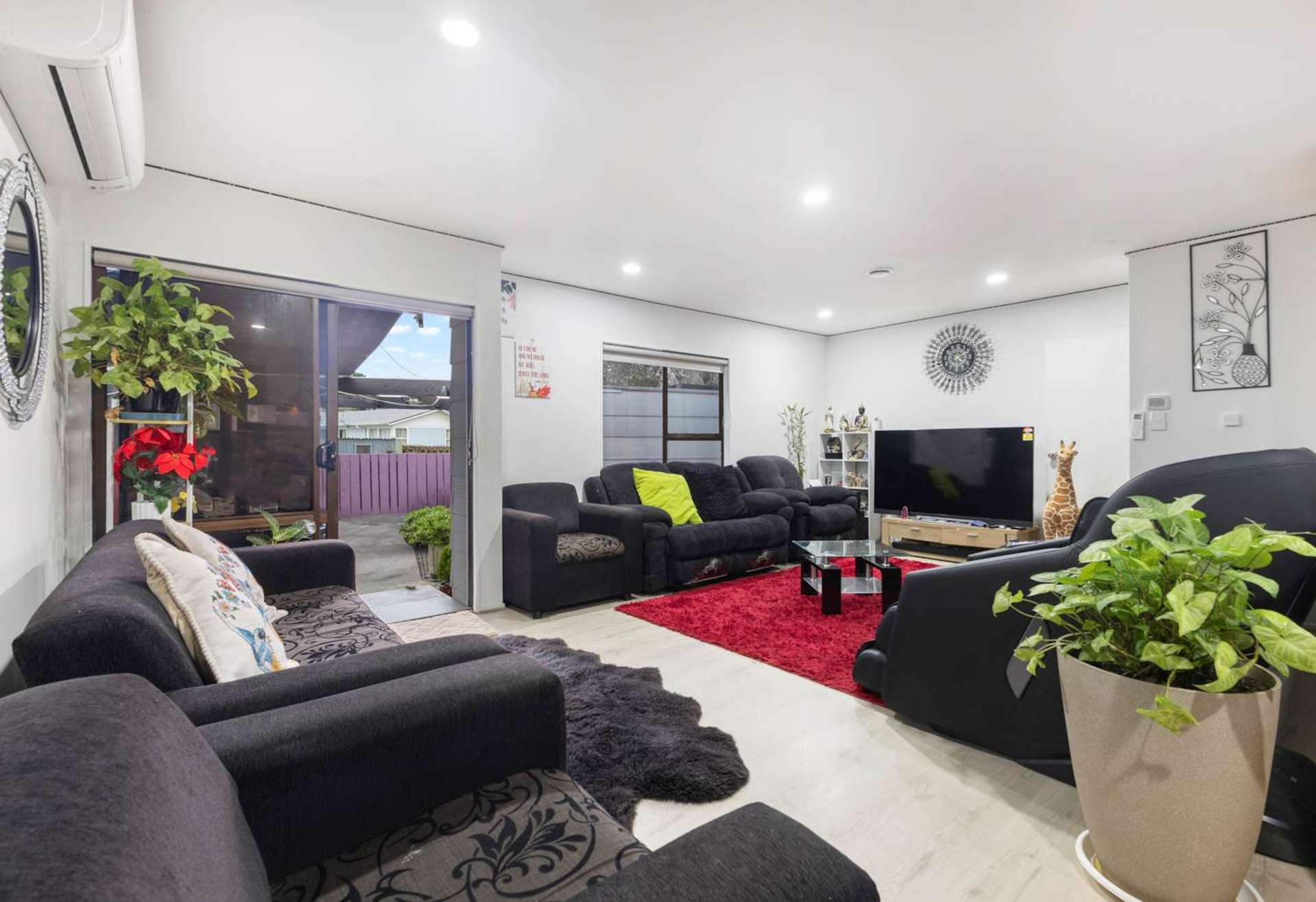 2/12 President Avenue Papakura_0