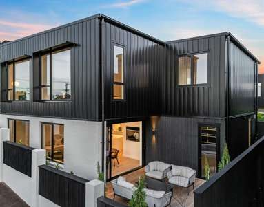 32A Upland Road_1