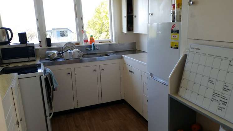 82 Ocean View Road Northcote_5