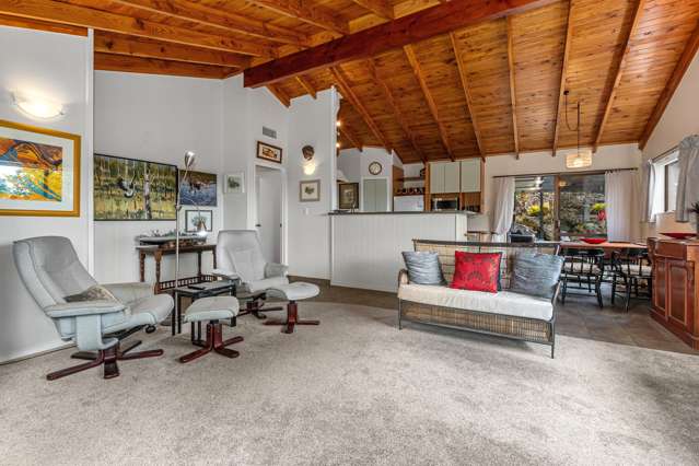 14 Magnolia Avenue Kamo_3