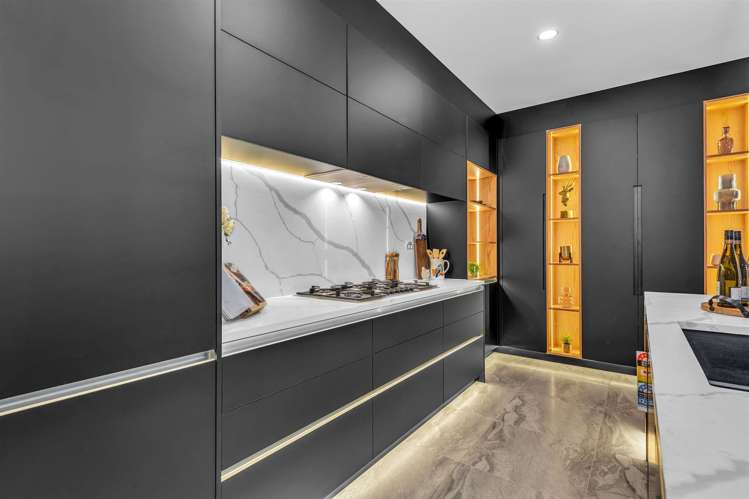 15 Tullymore Drive Flat Bush_6