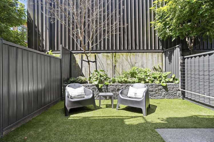 68 Scoria Crescent Stonefields_15