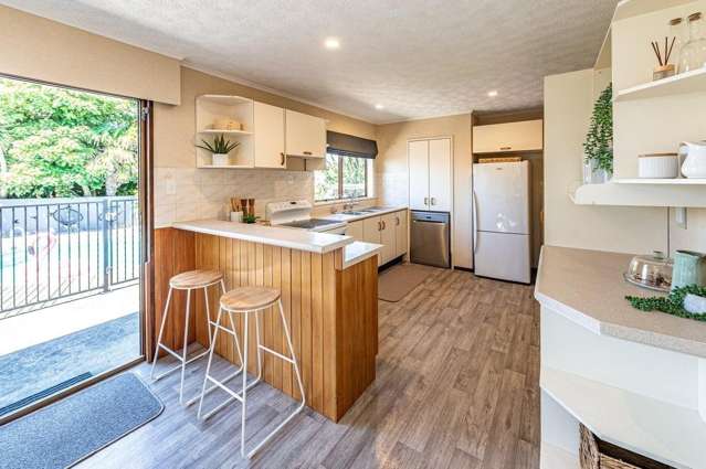 19 Akepiro Place 1230_2