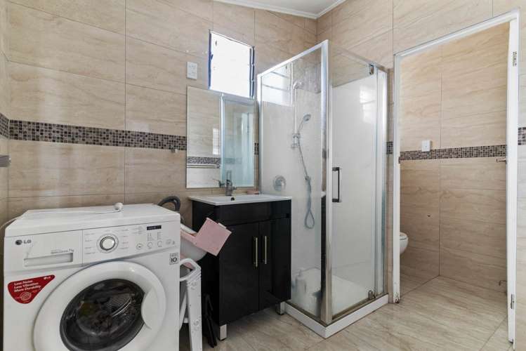 1/137 Coronation Road Papatoetoe_17