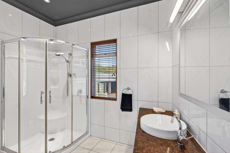 22 Pohutukawa Drive Mahia Peninsula_13