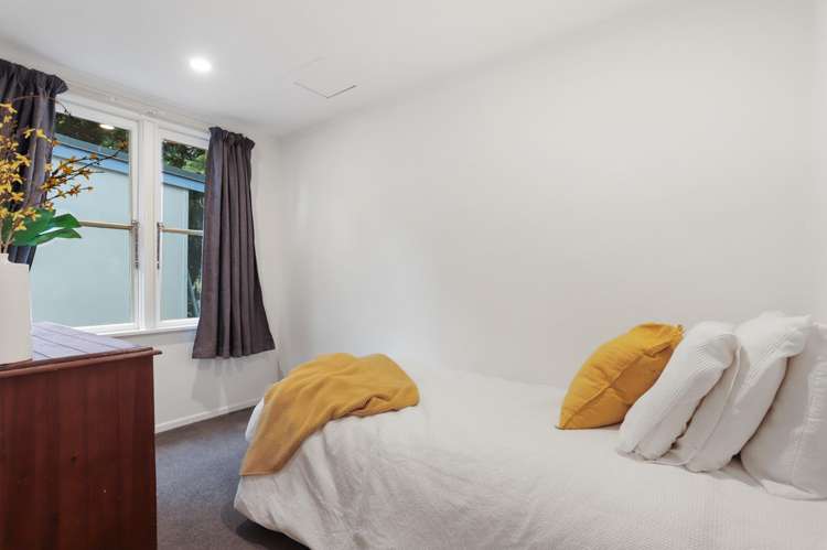 22 Hollywood Avenue Titirangi_18