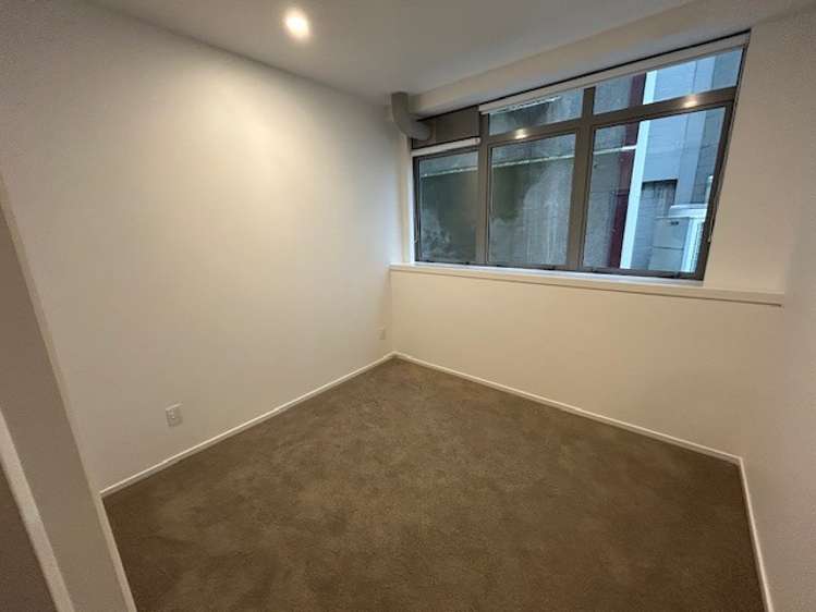 503/26 Waring Taylor Street 1372_2