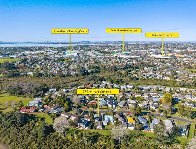  77 Riverpark Crescent Henderson_11