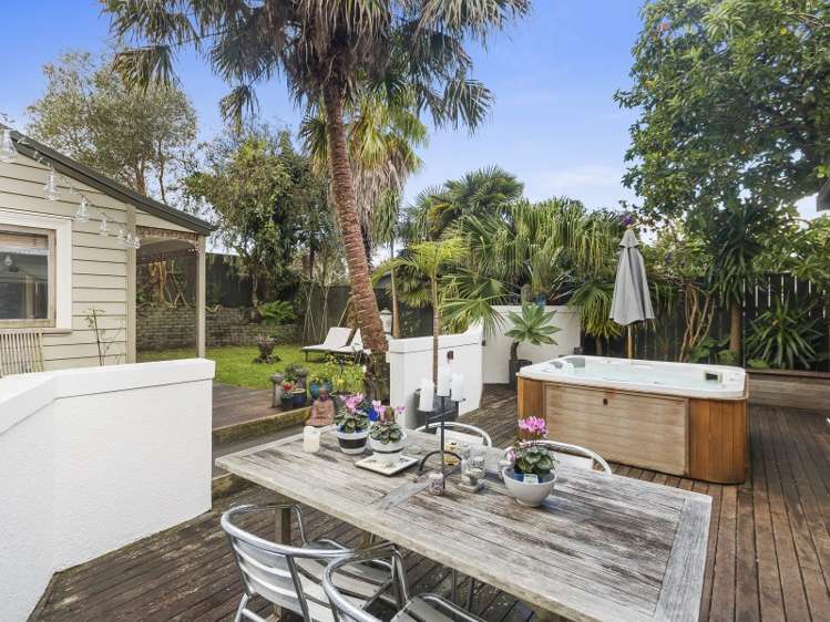 25 Leslie Avenue Sandringham_14