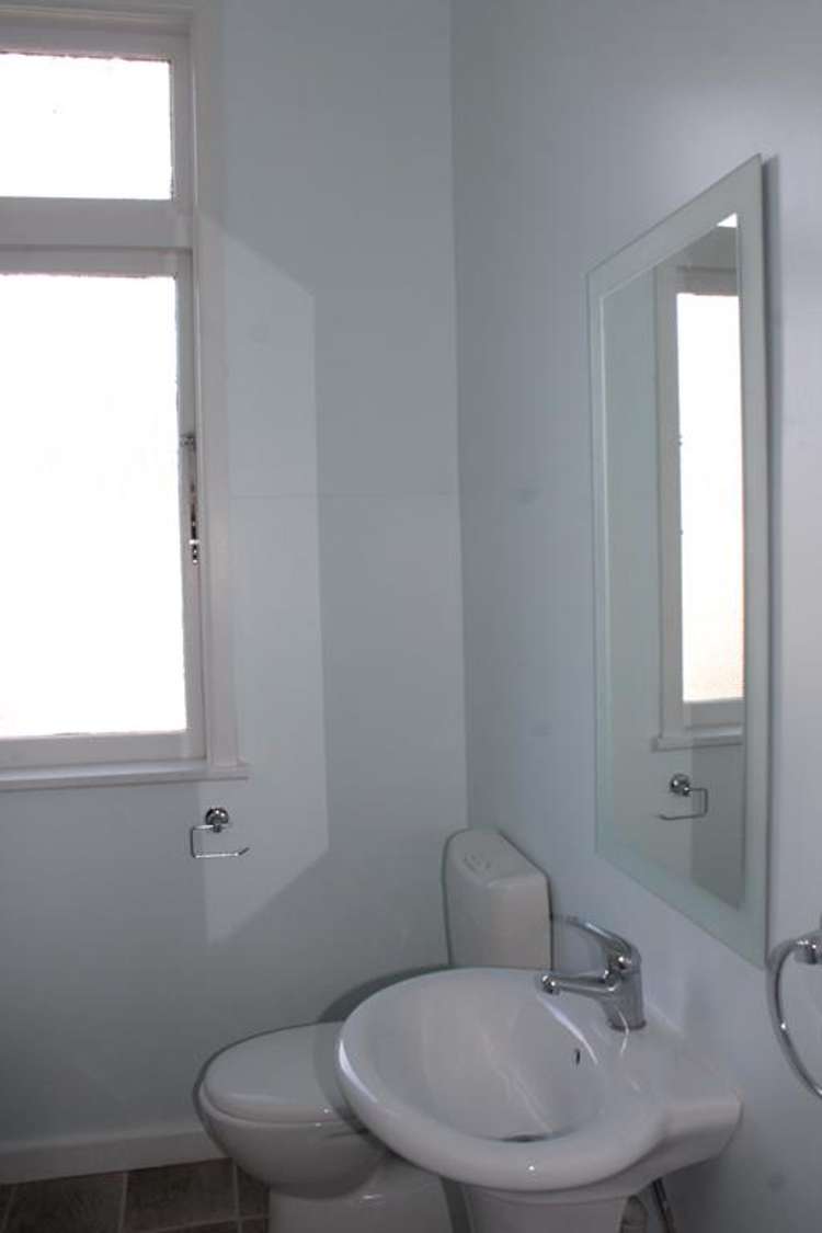928 Cobham Street 10495_7