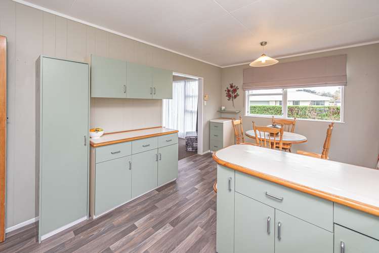 12 Chester Road Springvale_2