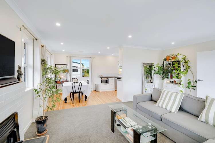 1465 Rewi Street 11385_2