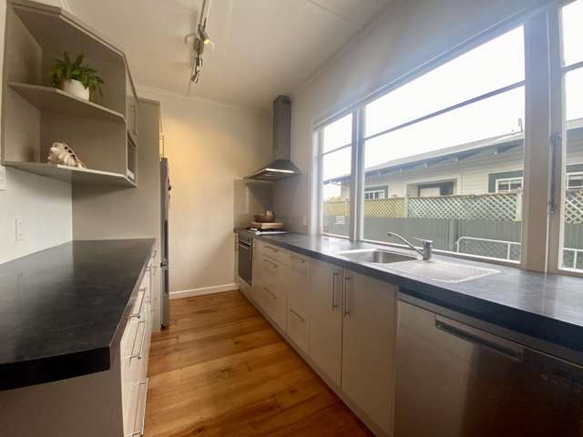 203 Sylvan Road 10493_3