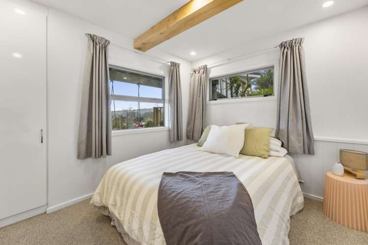 4 Scroggs Hill Road Brighton_19