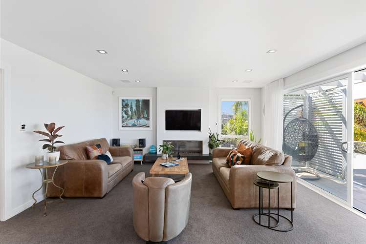 9 Calder Place Wai O Taiki Bay_7