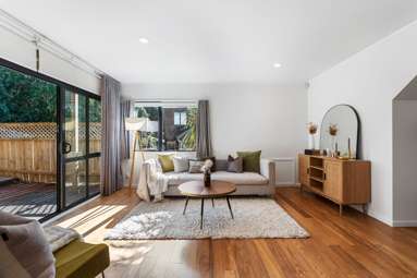 18/61A Birkdale Road_3