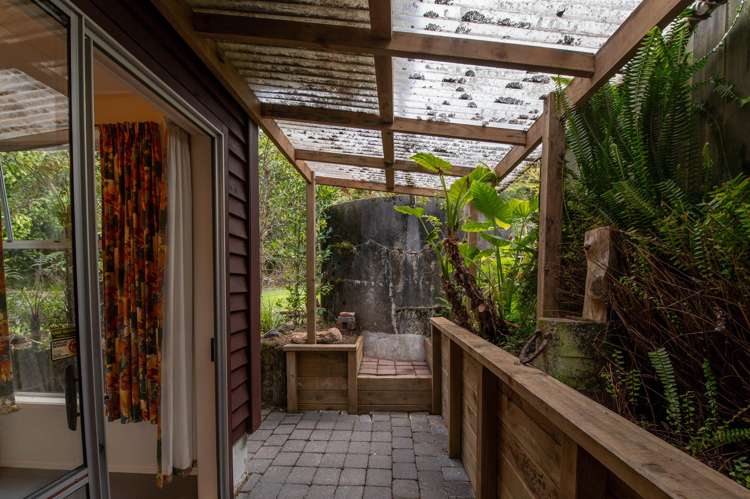 98 Spencer Road Lake Tarawera_14