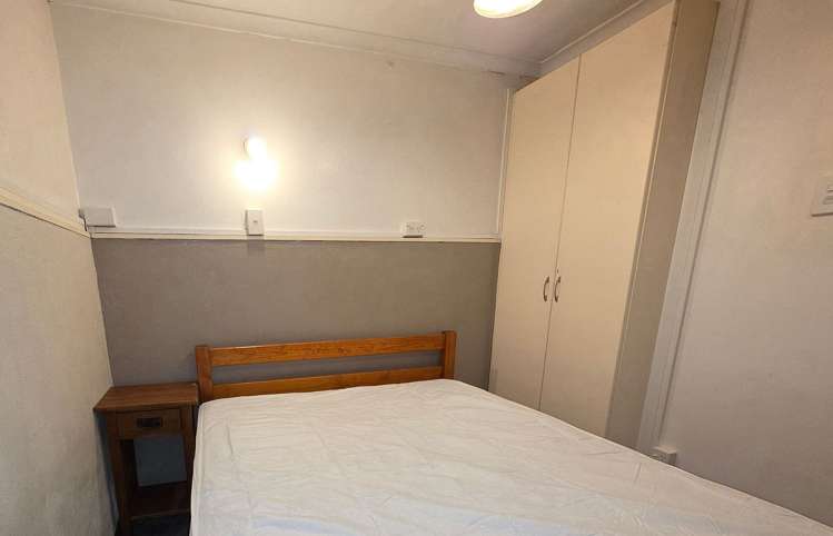 49A Heriot Row North Dunedin_15