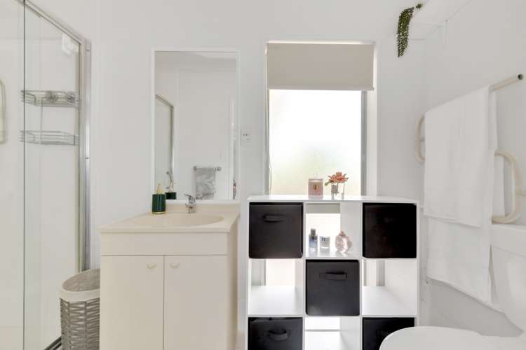 2 Eastland Road Flat Bush_13