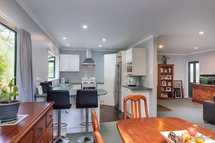 12 Hillside Drive Maoribank_6