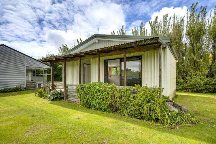 39 Algernon Road Longlands_14