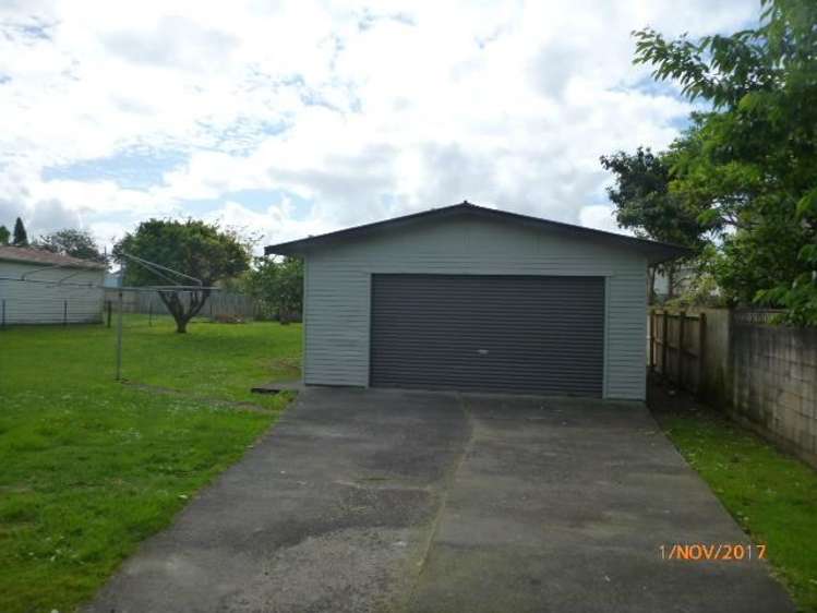 23 Edmund Hillary Avenue Papakura_13