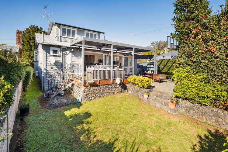 95 Alberton Avenue Mount Albert_21