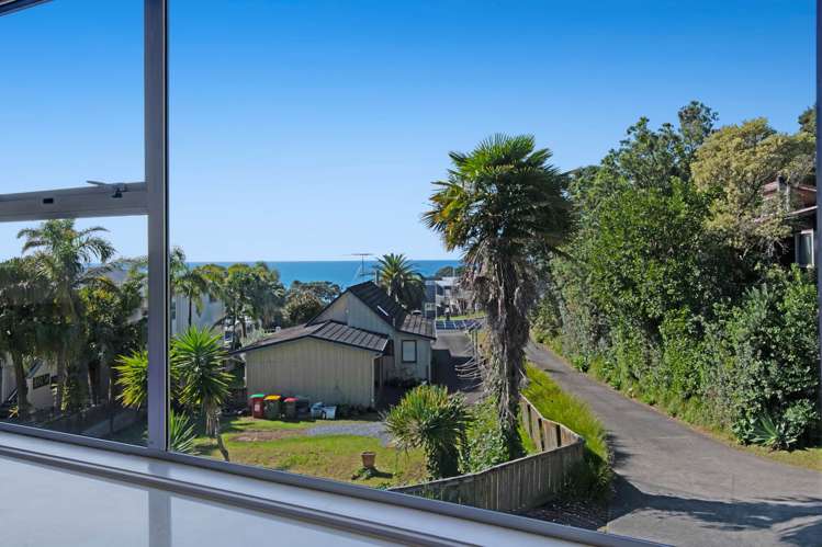 22 Glenelg Road Red Beach_22
