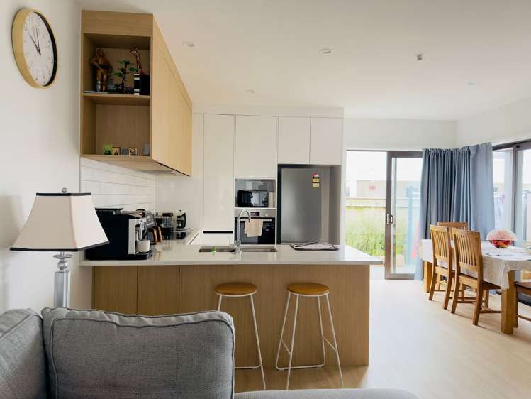 9/1 Myrtle Street Hutt Central_10