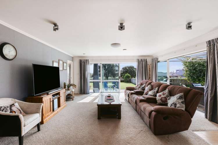 9 Parkland Rise Omokoroa_16