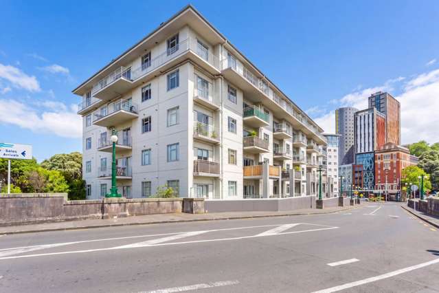 607/10 Ronayne Street City Centre_1