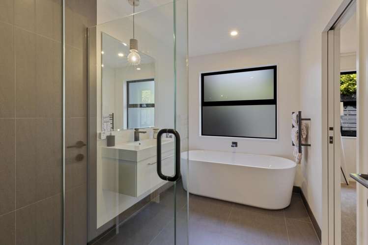 5 Polperro Court Jack's Point_18