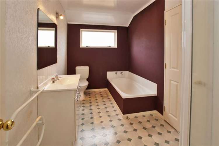 22 Farnborough Drive Nawton_11