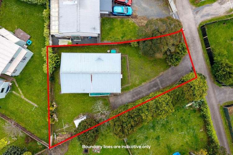 2/32 Maplesden Drive Clendon Park_14