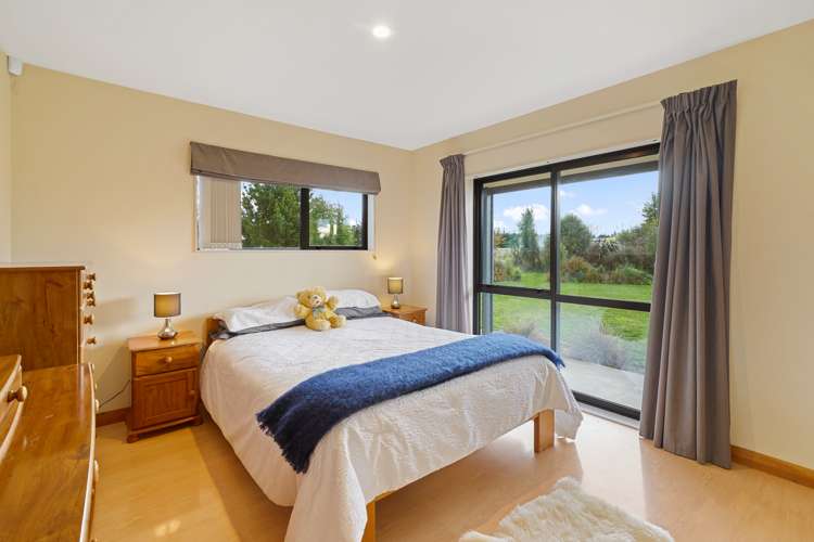 1510 Thongcaster Road Oxford_17