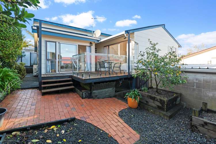 2/47 Rawene Road_0