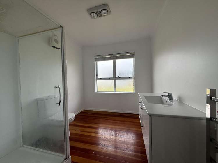 1 Buller Crescent Manurewa_8